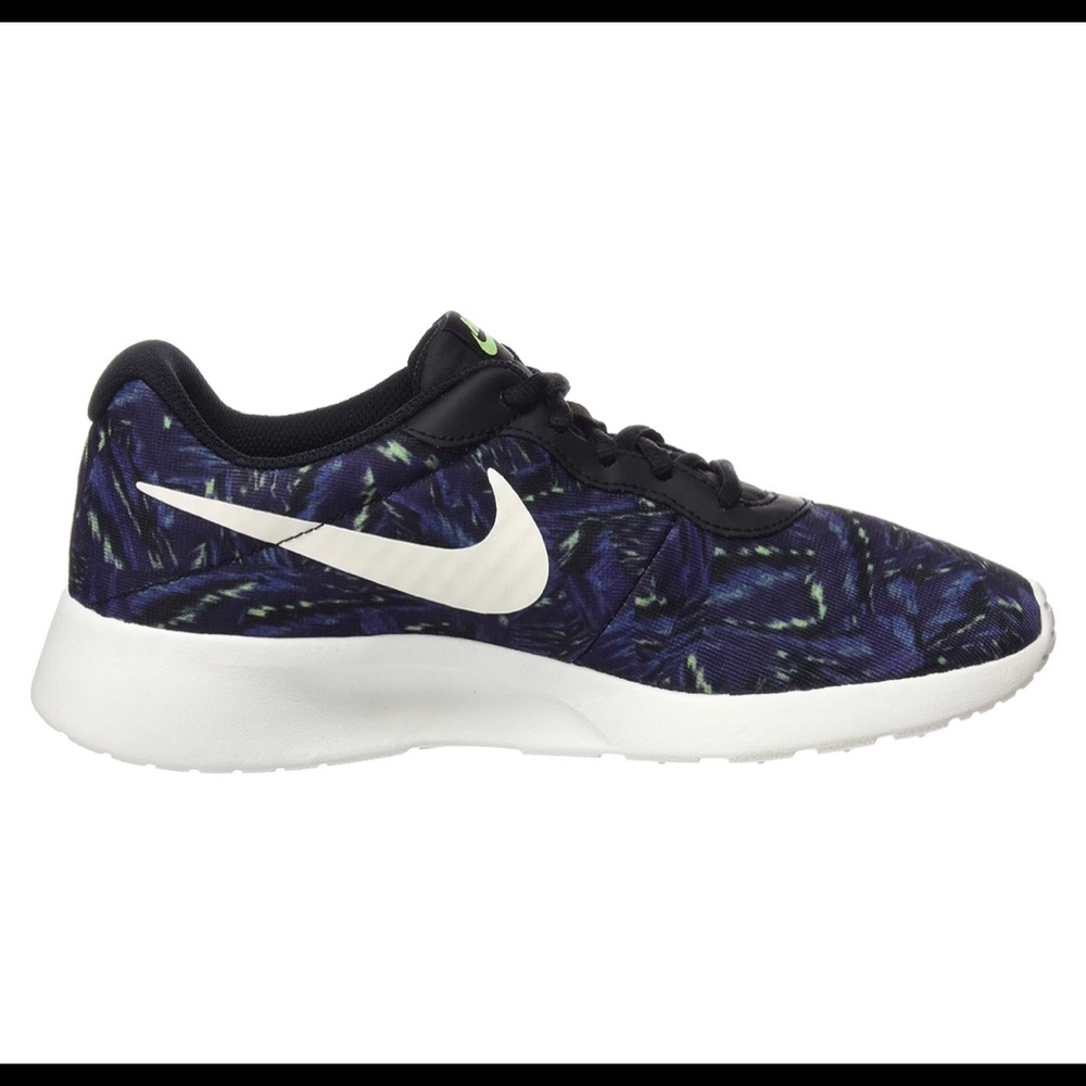 Women’s Nike 820201-500 Sz 9